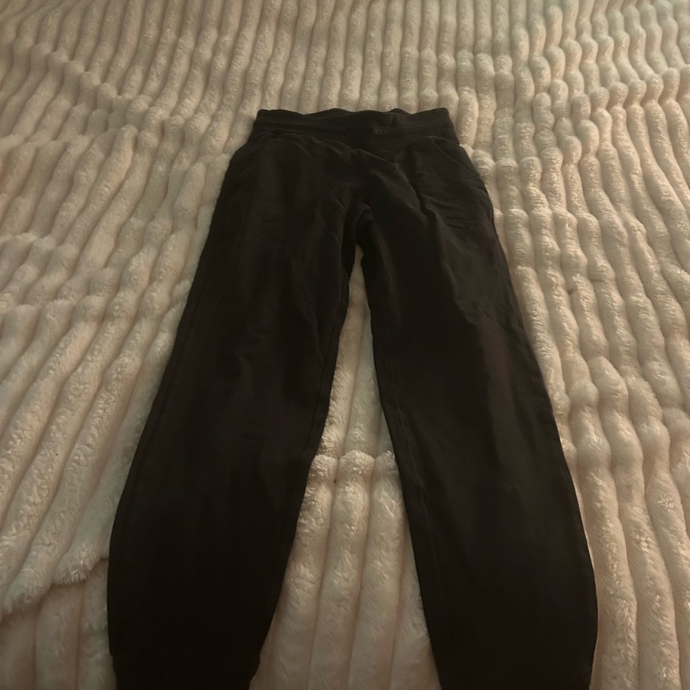 Lululemon joggers